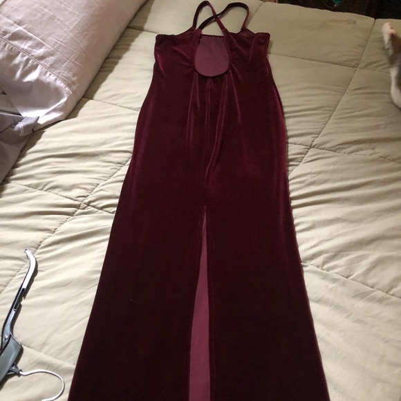 Joanna Design  Velvety Stretch Fabric Sparkling Embellishments Maxi Evening Wear - Picture 6 of 12